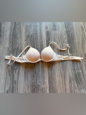 Victoria's Secret White Lace Push-Up Bra